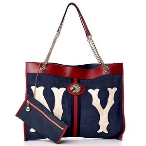 Authenticated GUCCI ´Rajah´ Limited Edition Bag
Sold Out!